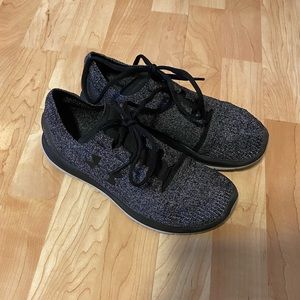 Men’s Under Armour sneaker